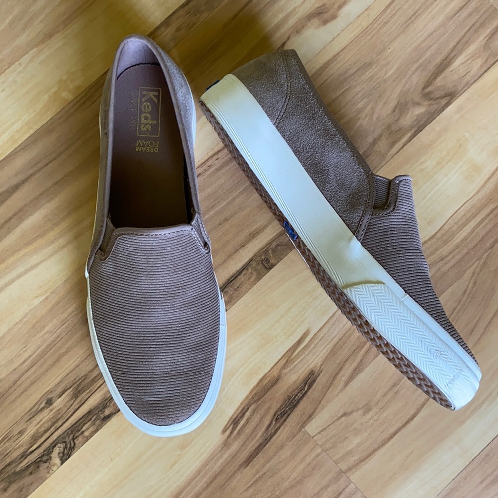 Keds DreamFoam slip-on sneakers